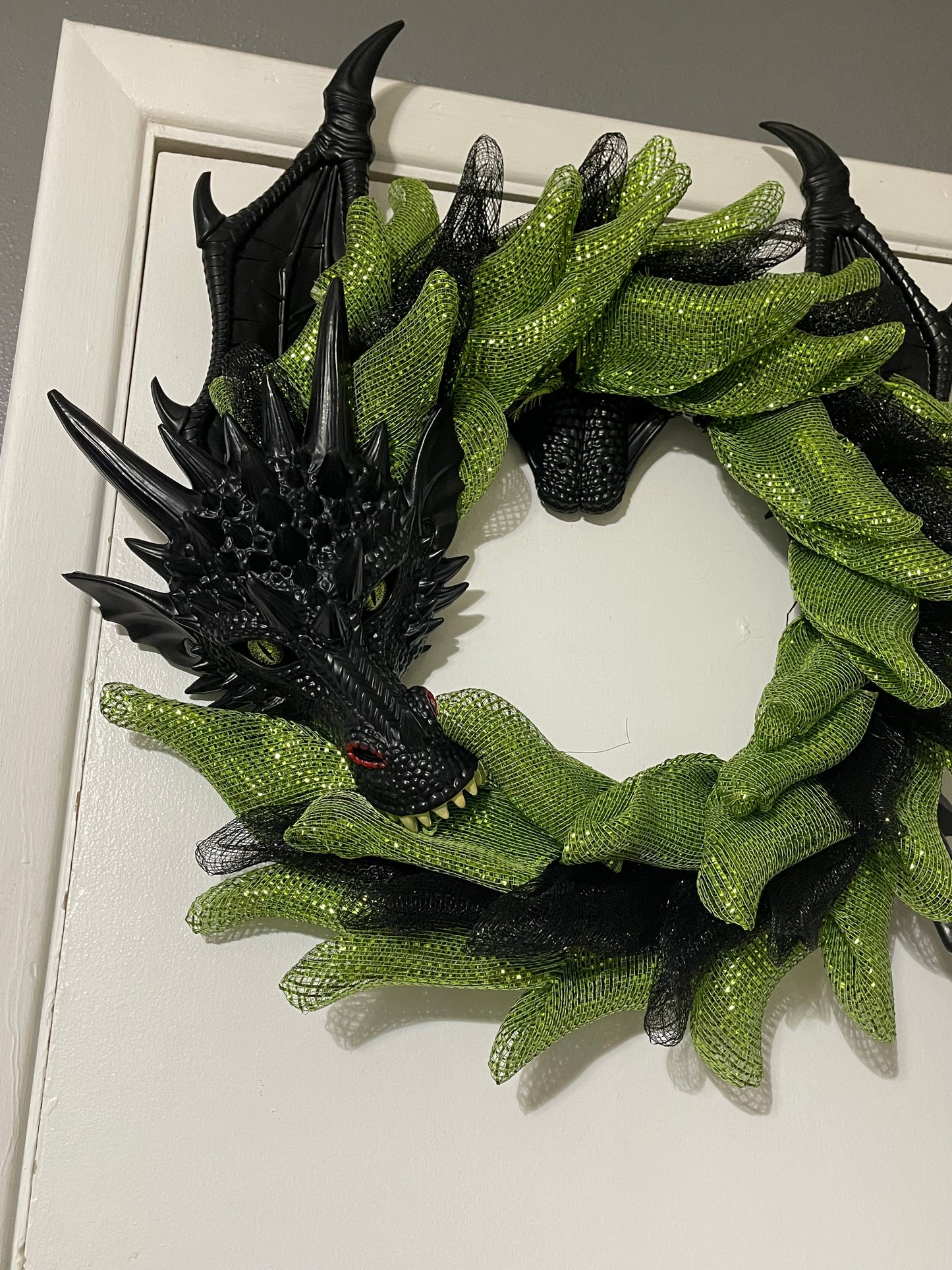 Dragon Wreath