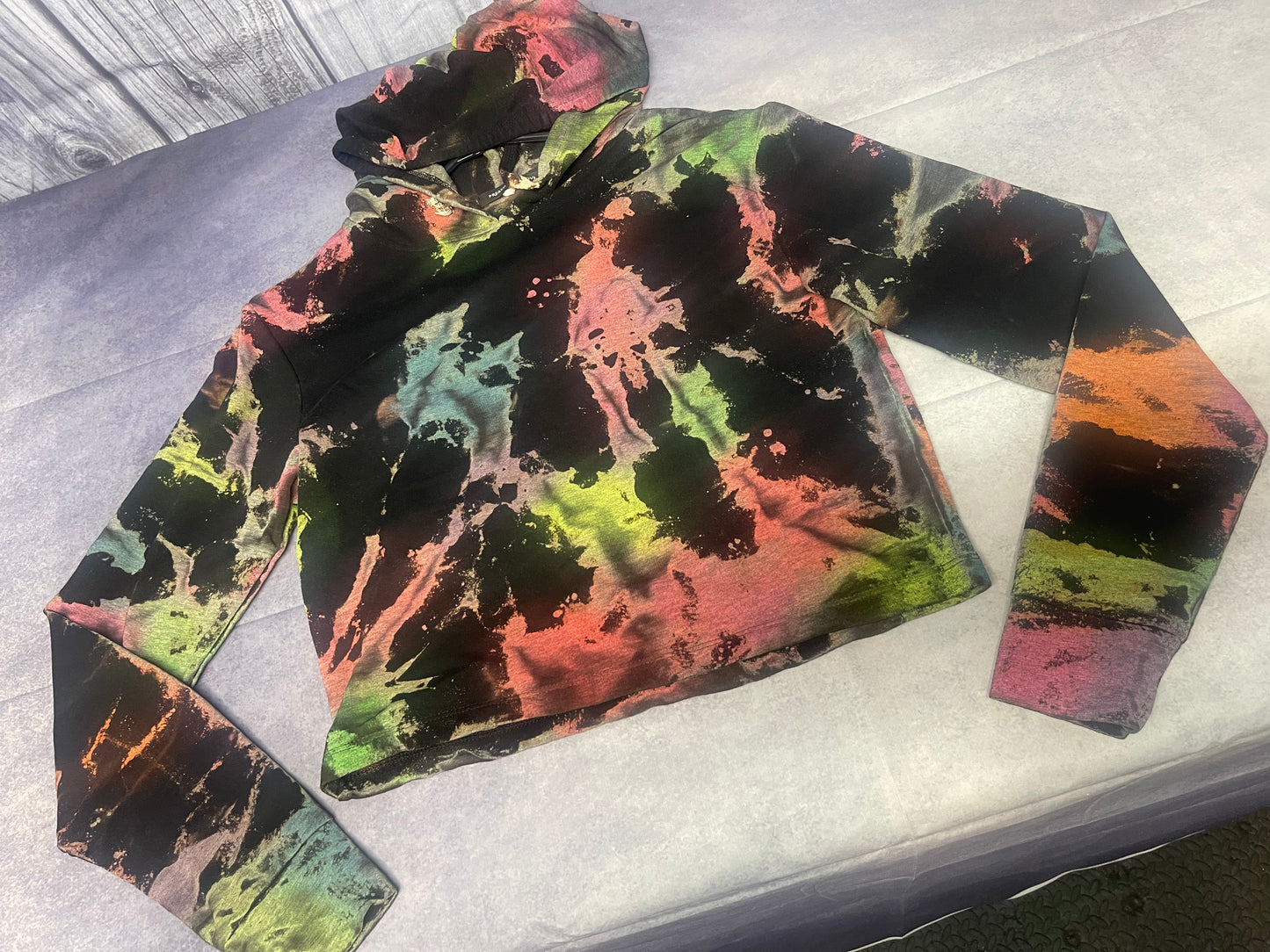 Reverse Tie Dye Cropped Hoodie